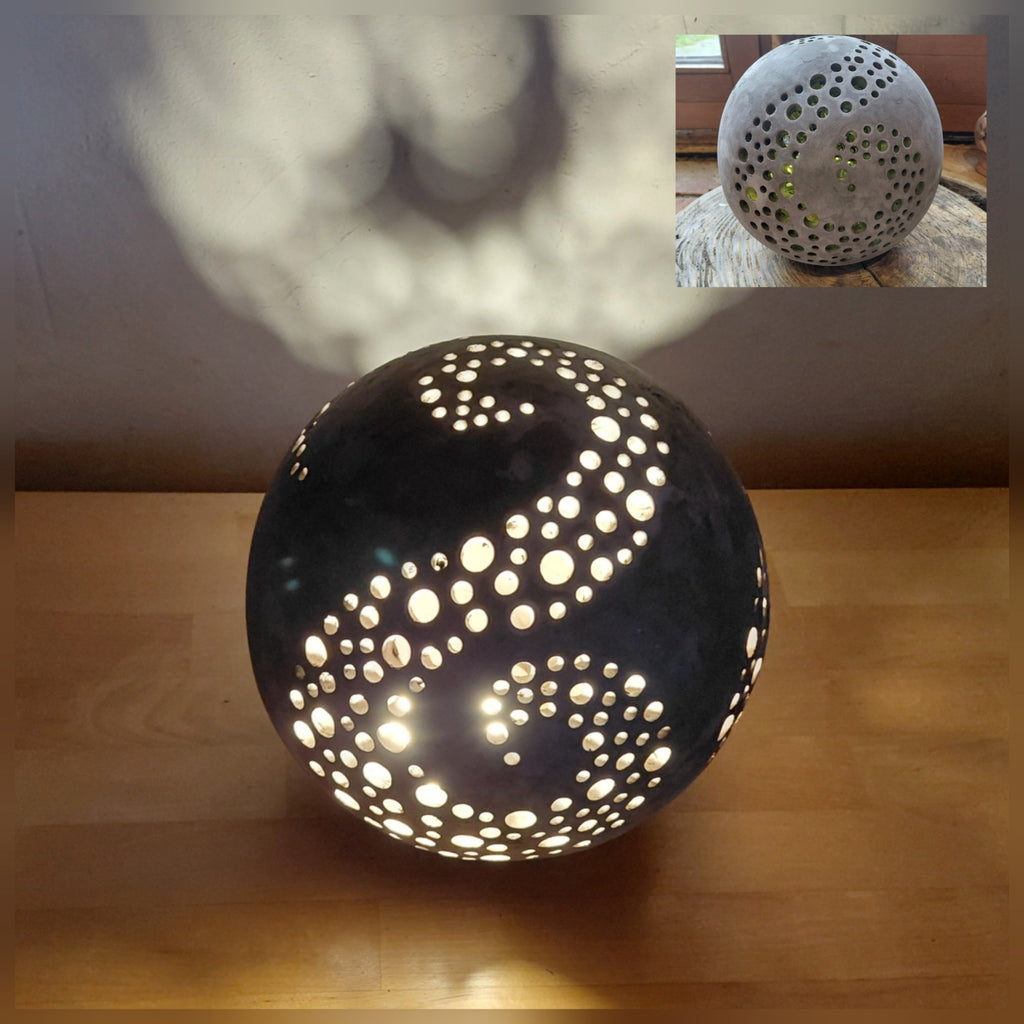 Große Lichtkugel 24 cm Keramik Leuchtkugel frostfest