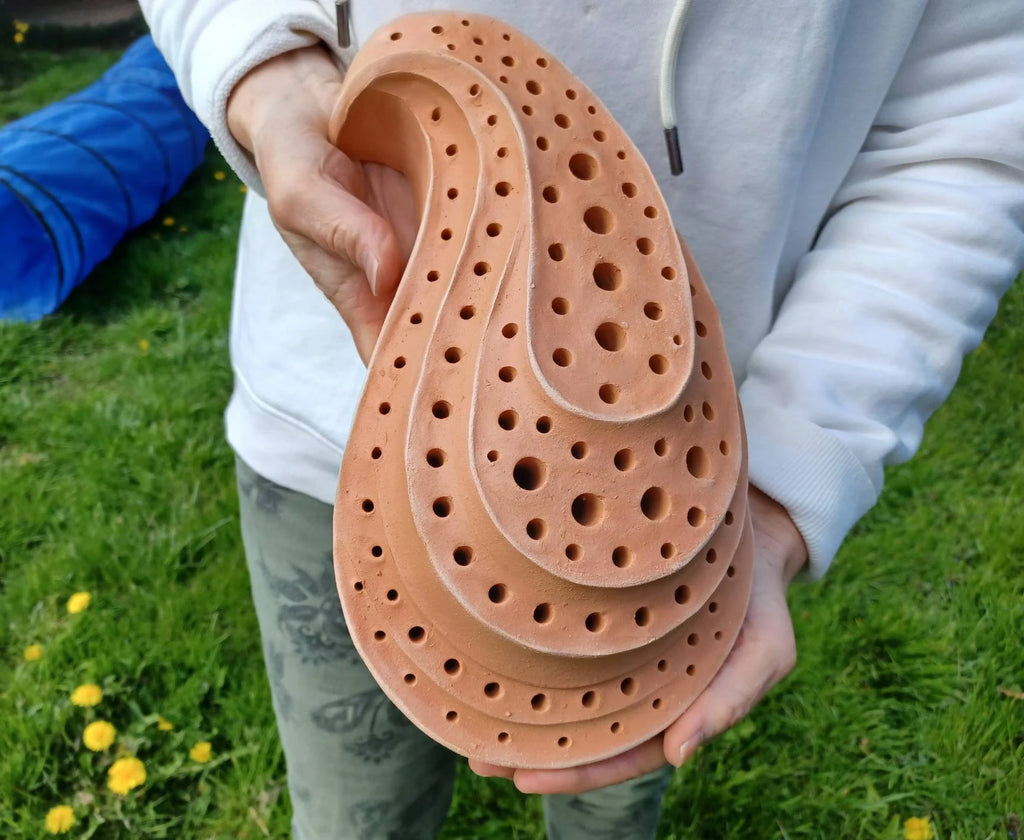 Bienenstein Nisthilfe für Wildbienen