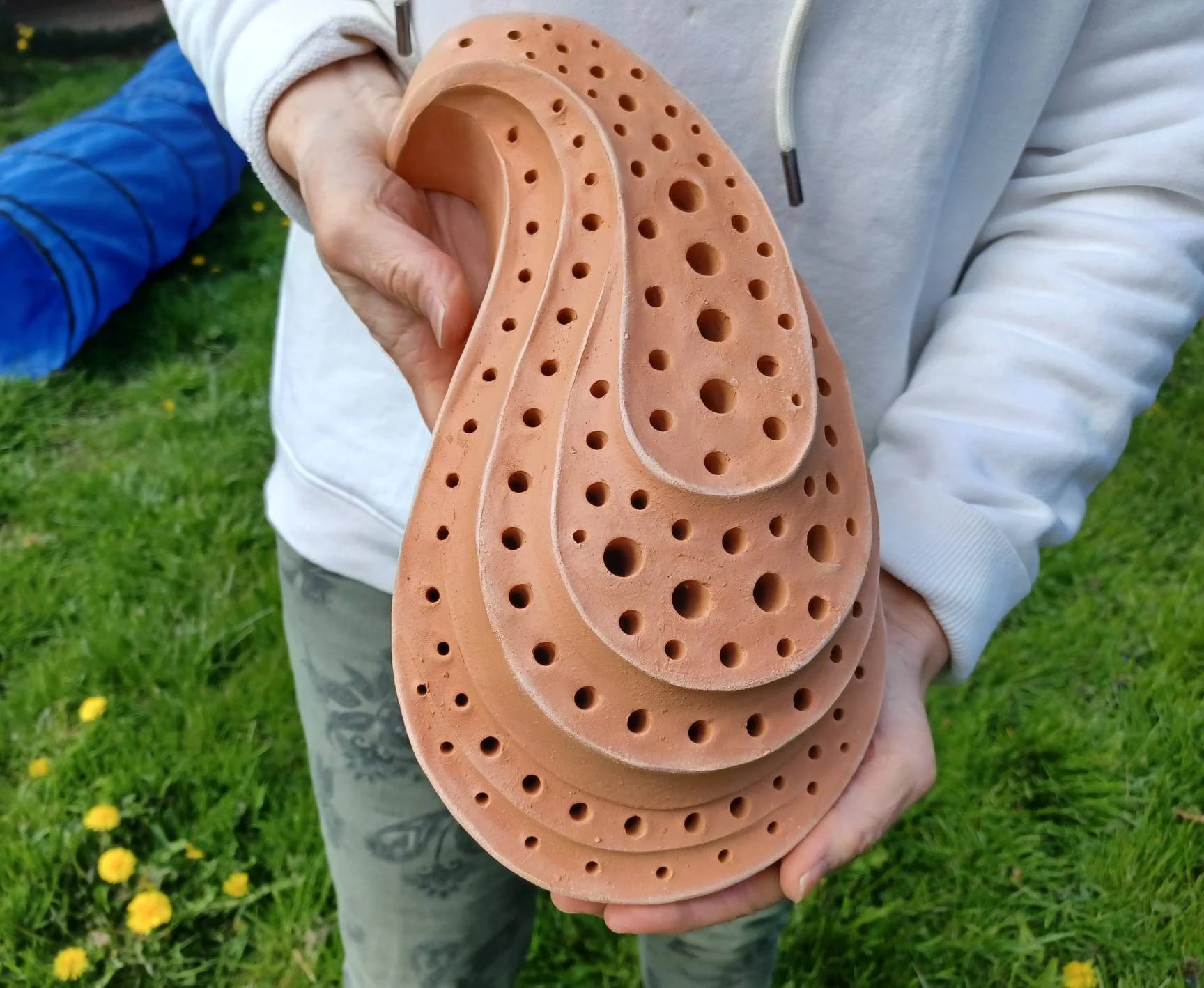 Bienenstein Nisthilfe für Wildbienen