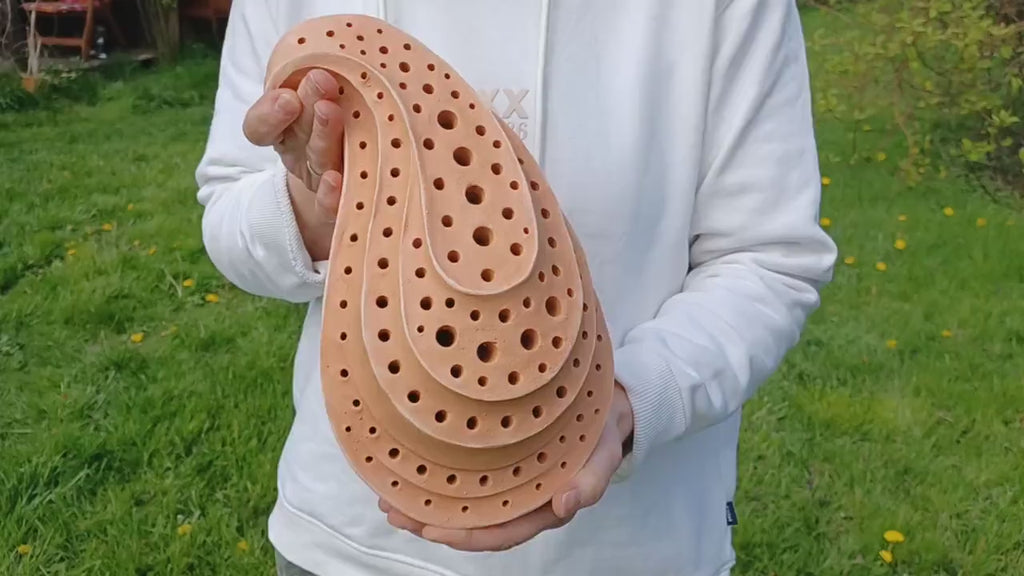 Bienenstein Nisthilfe für Wildbienen